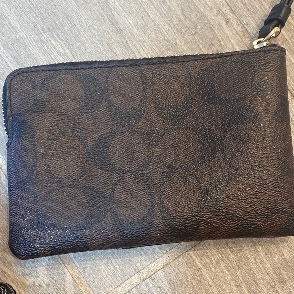 Coach Brown and Black Wristlet with Gold Logo - Picture 6 of 6